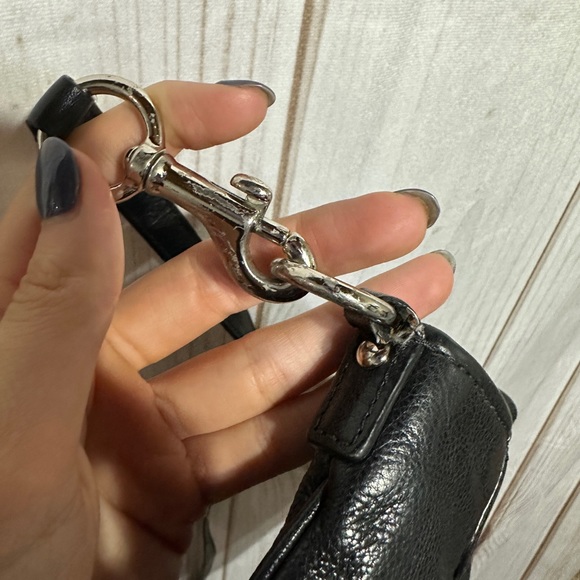 VINTAGE COACH CROSSBODY! - Picture 12 of 12